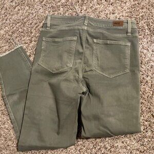 PAIGE Olive Green Hoxton Crop Frayed Hemmed Sz 28